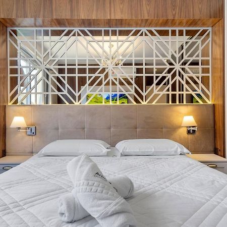 Vita Boulevard Luxo 2 Suites By Achei 格拉玛多 外观 照片